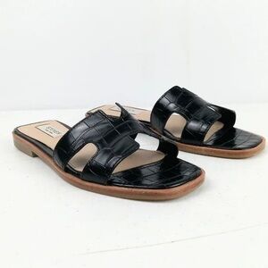 Steven by Steve Madden Harlien Oran H Sandals in black croc